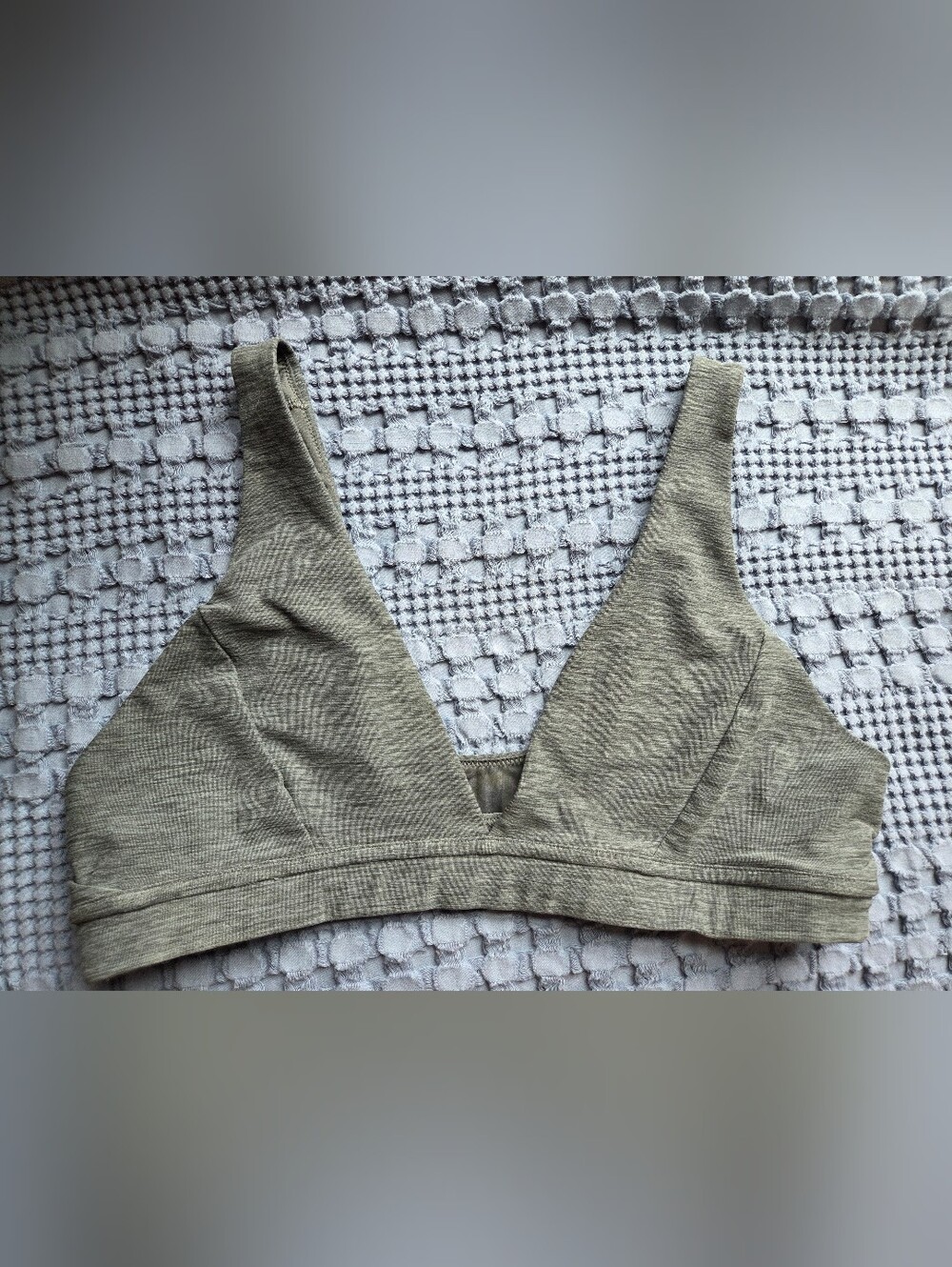 Athleta Softluxe Bra in Pine Heather, Medium